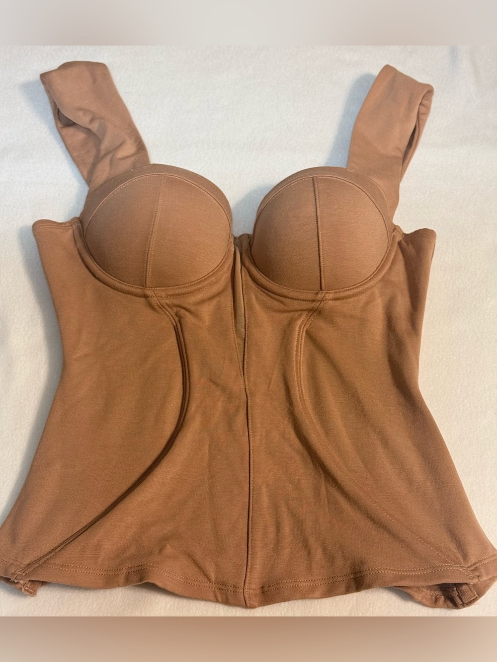 New Ta3 Bombshell Sleeves Top. Camel. Size XS